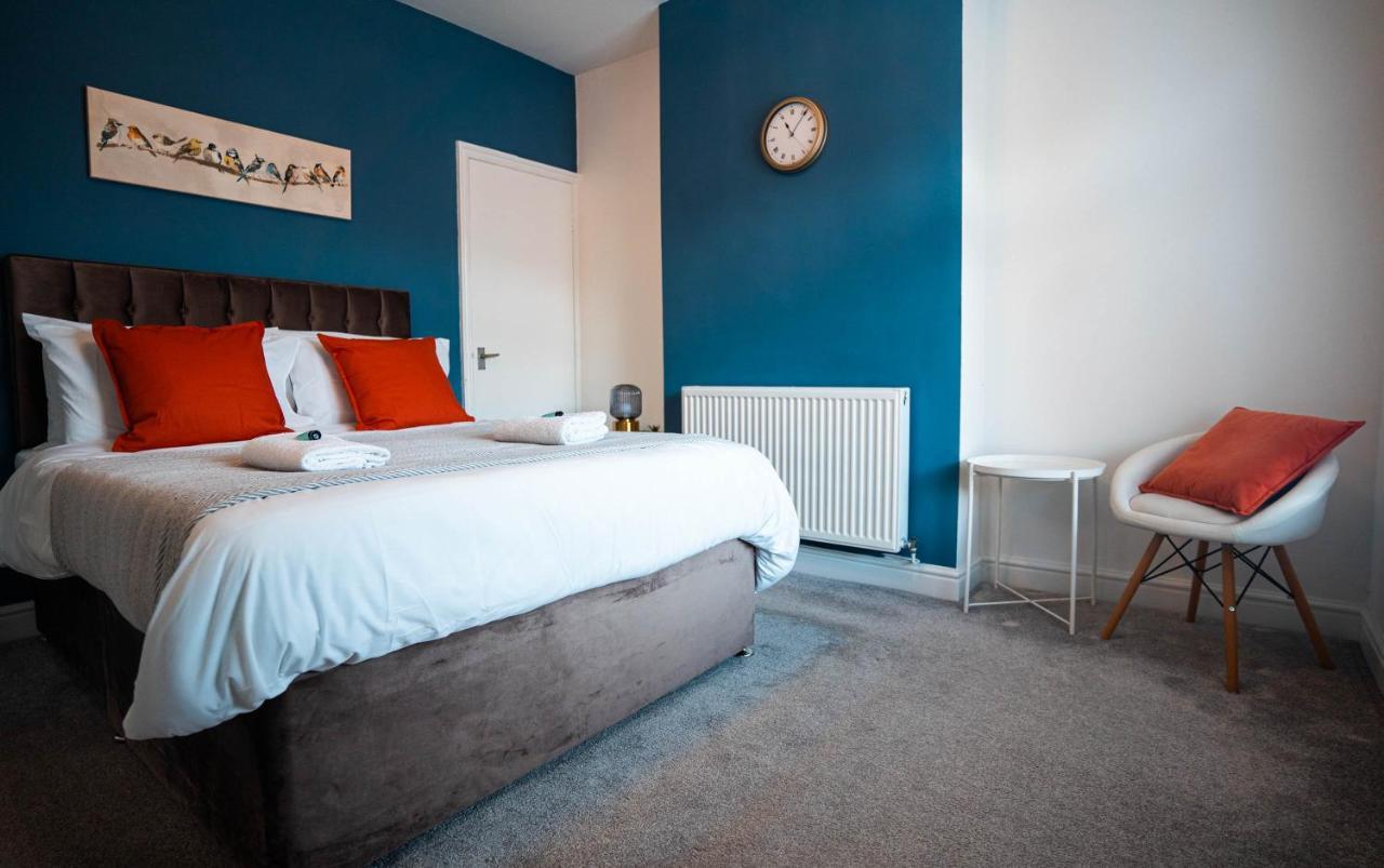 Comfortable House In Nuneaton Sleeps5 Free Parking Good Amenites Exterior photo